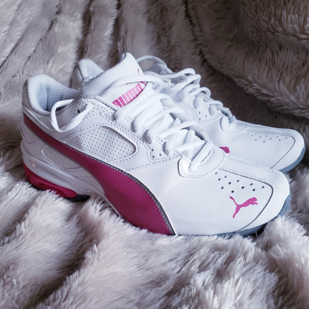 Womens Puma Tazon Running Shoe